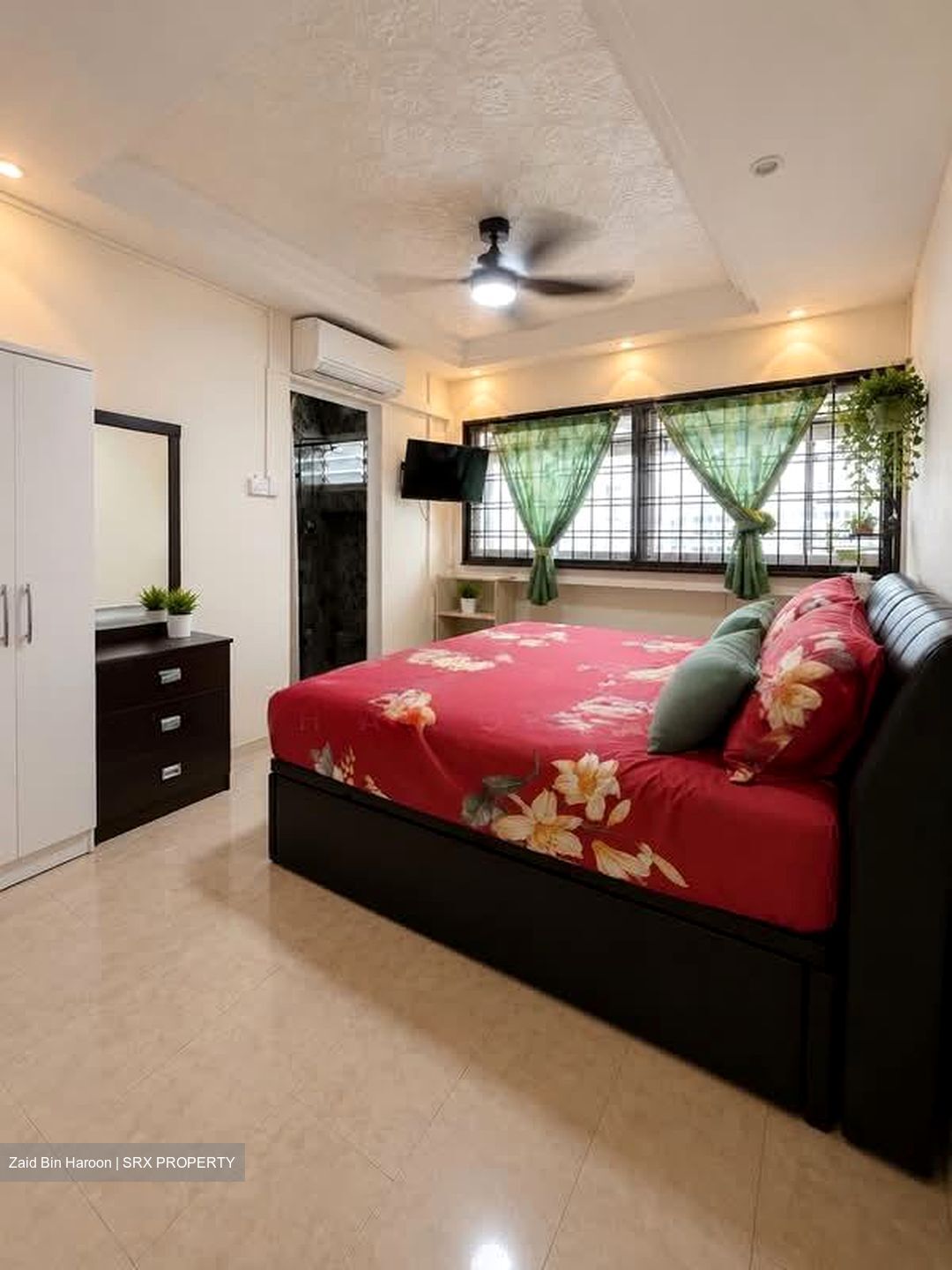 Blk 709 Jurong West Street 71 (Jurong West), HDB Executive #580697911